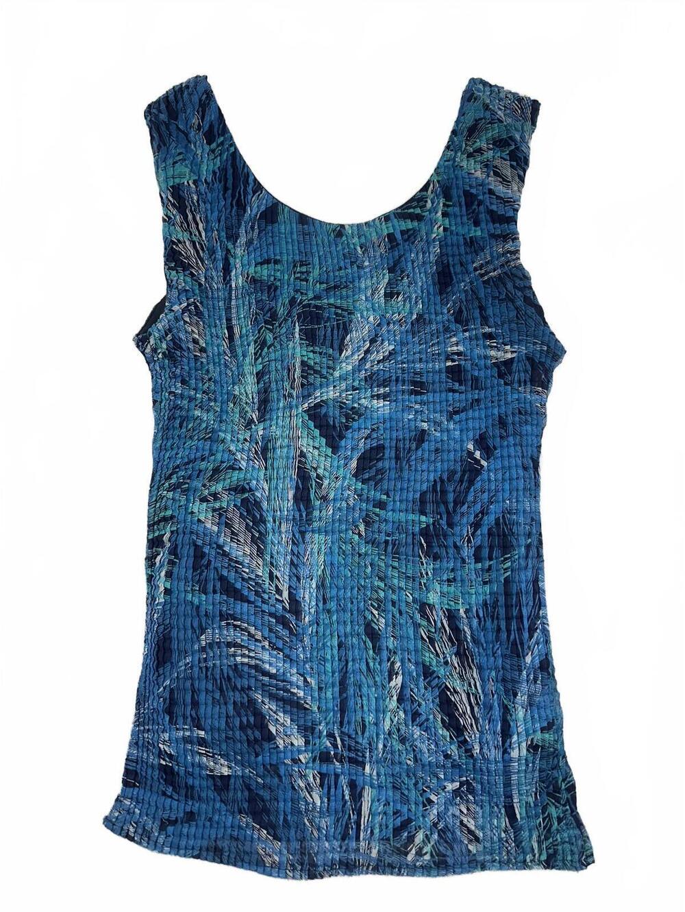 Dressbarn Blue Textured Sleeveless Top - Picture 3 of 6